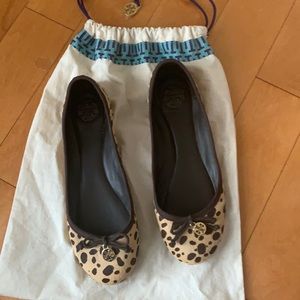 Tory Burch Brown Tan Animal Ballet Flats with Bow Accent